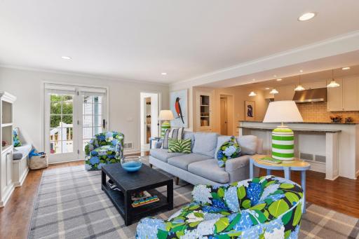 11 Cooper Avenue, Edina, MN 55436
