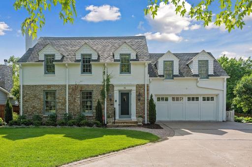 11 Cooper Avenue, Edina, MN 55436