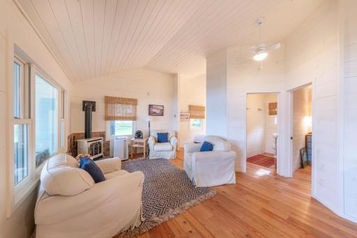 20574 MOOSE POINT RD, Grand Rapids, MN 55744
