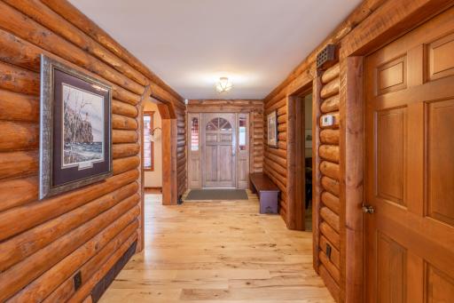 20574 MOOSE POINT RD, Grand Rapids, MN 55744