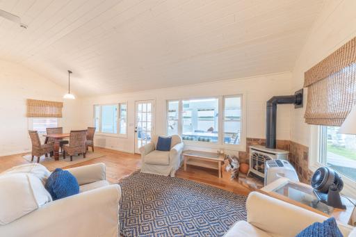 20574 MOOSE POINT RD, Grand Rapids, MN 55744