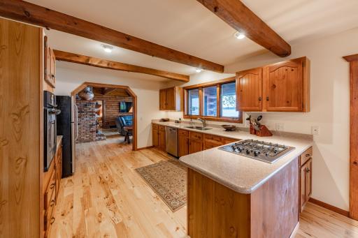20574 MOOSE POINT RD, Grand Rapids, MN 55744