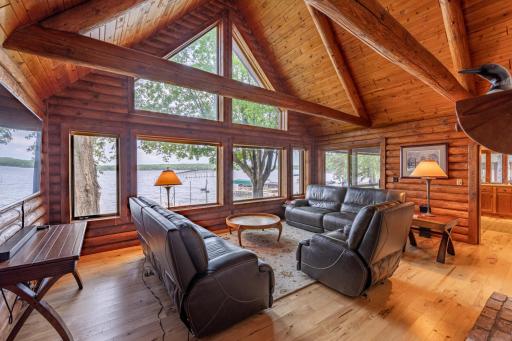 20574 MOOSE POINT RD, Grand Rapids, MN 55744