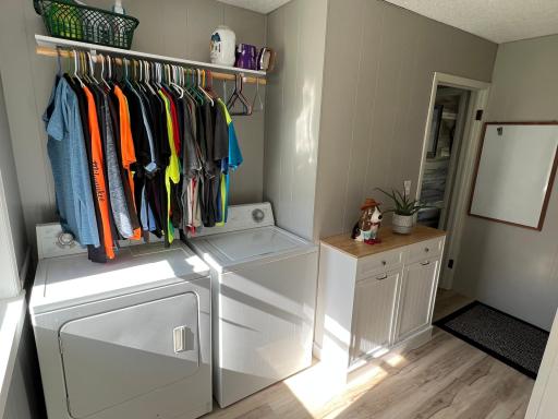 Photo for 603 Main Avenue N, Roseau, MN 56751 - Listing #6380693 65C59E17-1F7A-4804-9505-67AFE3F111E3.jpeg