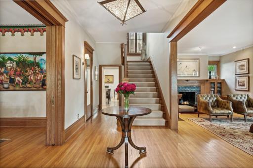Large foyer - classic center hall layout.