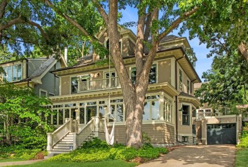 2691 E Lake Of The Isles Parkway, Minneapolis, MN 55408