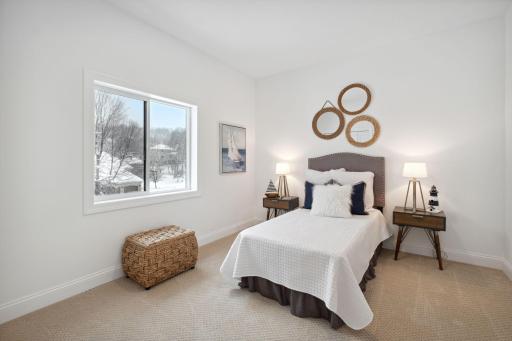 716 Lake Point Drive, Chanhassen, MN 55317