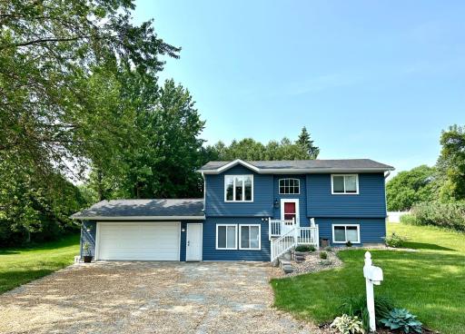 550 Meadow Lane, Owatonna, MN 55060
