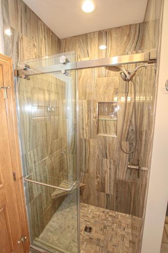 2240 Majestic Lane NW, Alexandria, MN 56308