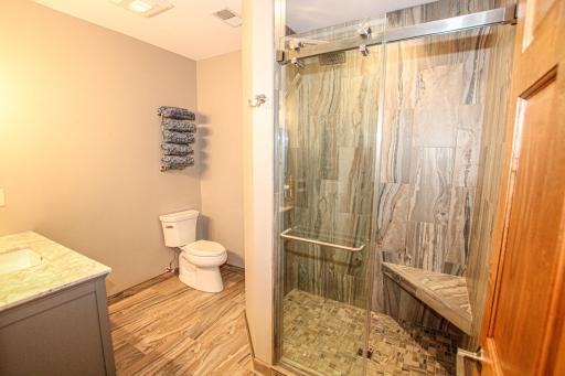 2240 Majestic Lane NW, Alexandria, MN 56308