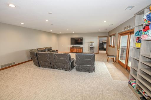 2240 Majestic Lane NW, Alexandria, MN 56308