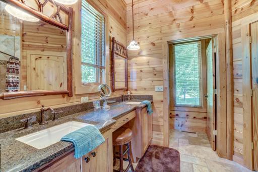 11225 Songbird Lane, Hayward, WI 54843