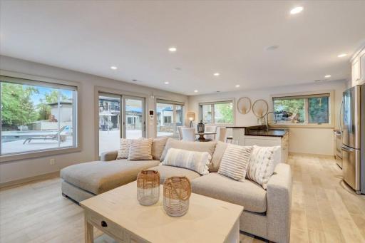 19555 Oak Grove Avenue, Prior Lake, MN 55372