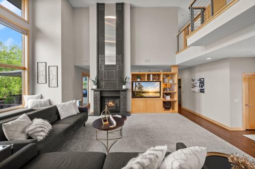 19555 Oak Grove Avenue, Prior Lake, MN 55372