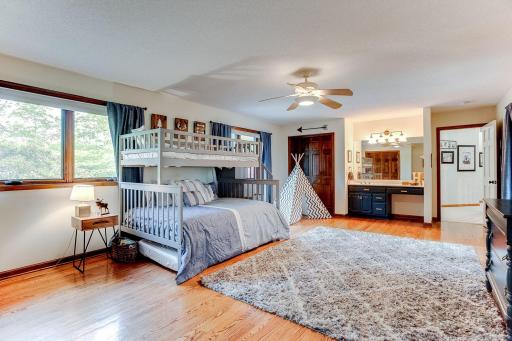 18787 Hobby Hills Circle, Prior Lake, MN 55372