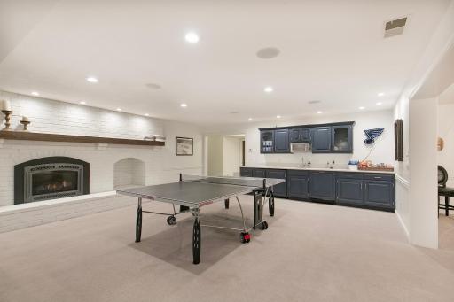 5041 Green Farms Road, Edina, MN 55436