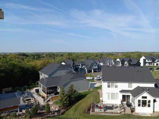 Gorgeous tree top views off main and 2nd level floors. Stunning sunsets to!!!