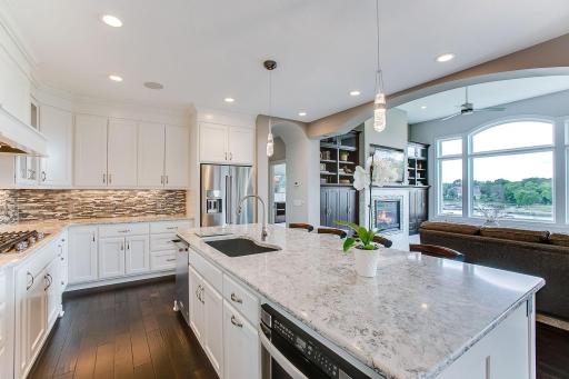 15552 Drake Circle NW, Prior Lake, MN 55372
