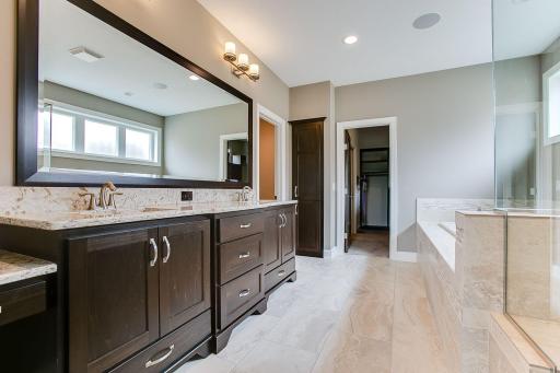 15552 Drake Circle NW, Prior Lake, MN 55372