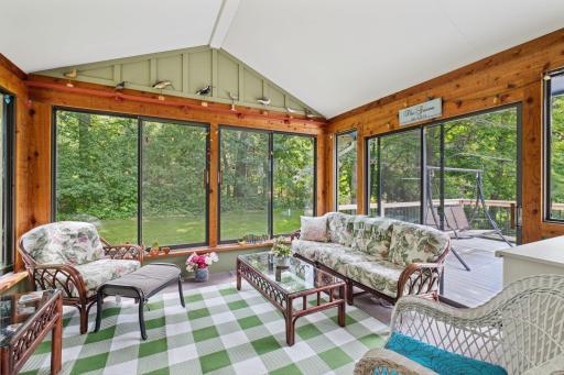 3 Season Porch a favorite! 48 Island Rd, North Oaks