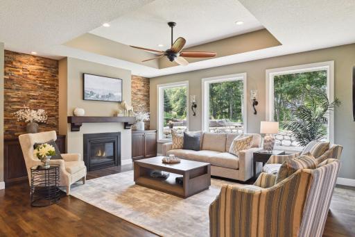3613 Lerive Way, Chaska, MN 55318