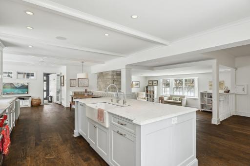 133 Birch Lane W, Wayzata, MN 55391