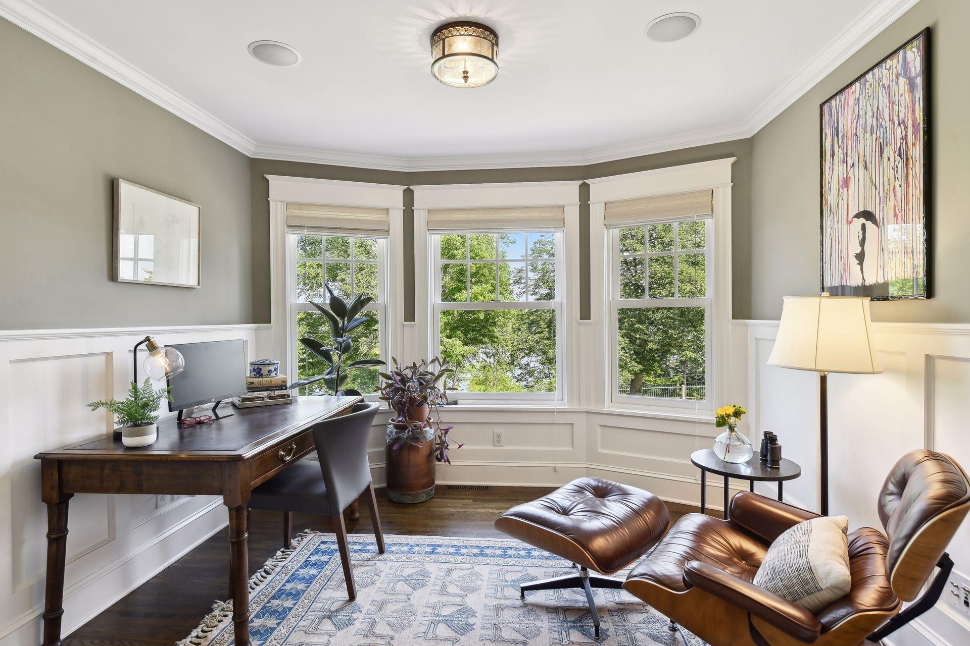 Second floor lake-facing den, a great flex space