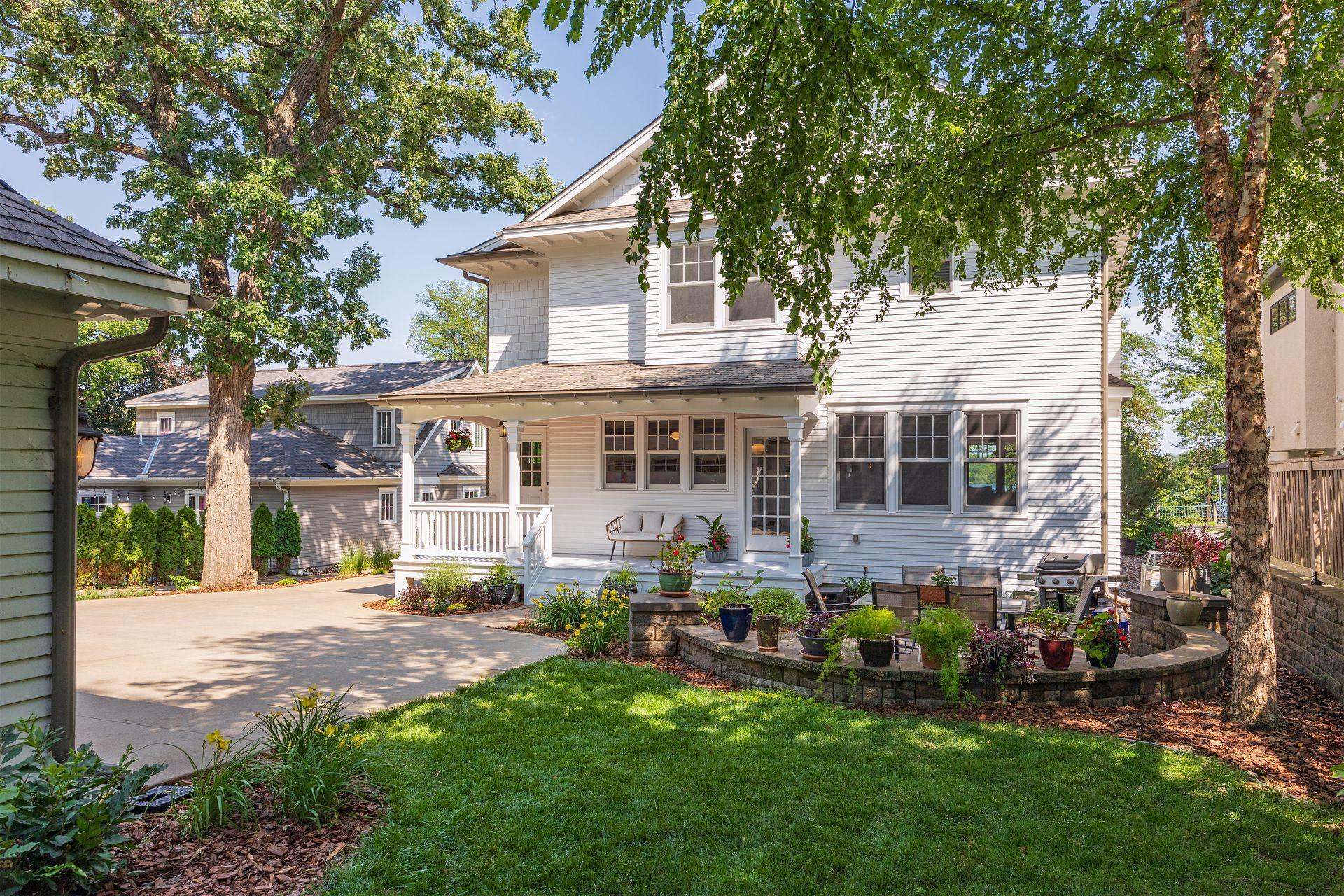 Grassy back yard and outdoor space