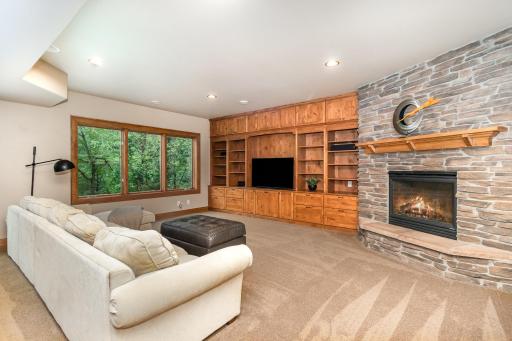 10048 Adam Avenue, Inver Grove Heights, MN 55077