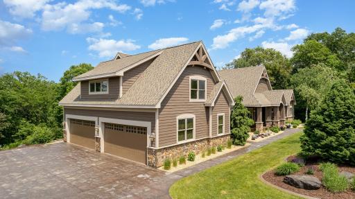 10048 Adam Avenue, Inver Grove Heights, MN 55077