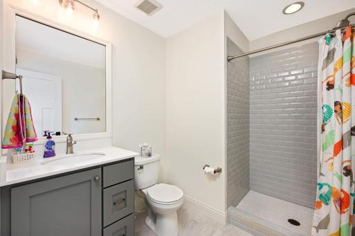 5215 Yellowstone Lane N, Plymouth, MN 55446