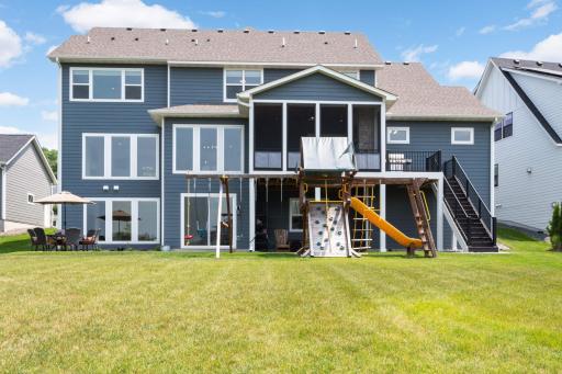 5215 Yellowstone Lane N, Plymouth, MN 55446