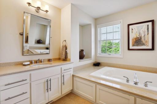 290 Lythrum Lane, Hamel, MN 55340