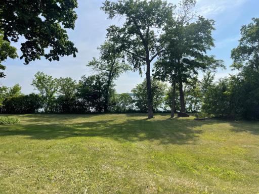 1450 Bracketts Point Road, Wayzata, MN 55391