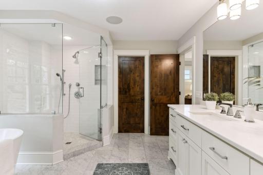 1920 Fagerness Point Road, Wayzata, MN 55391