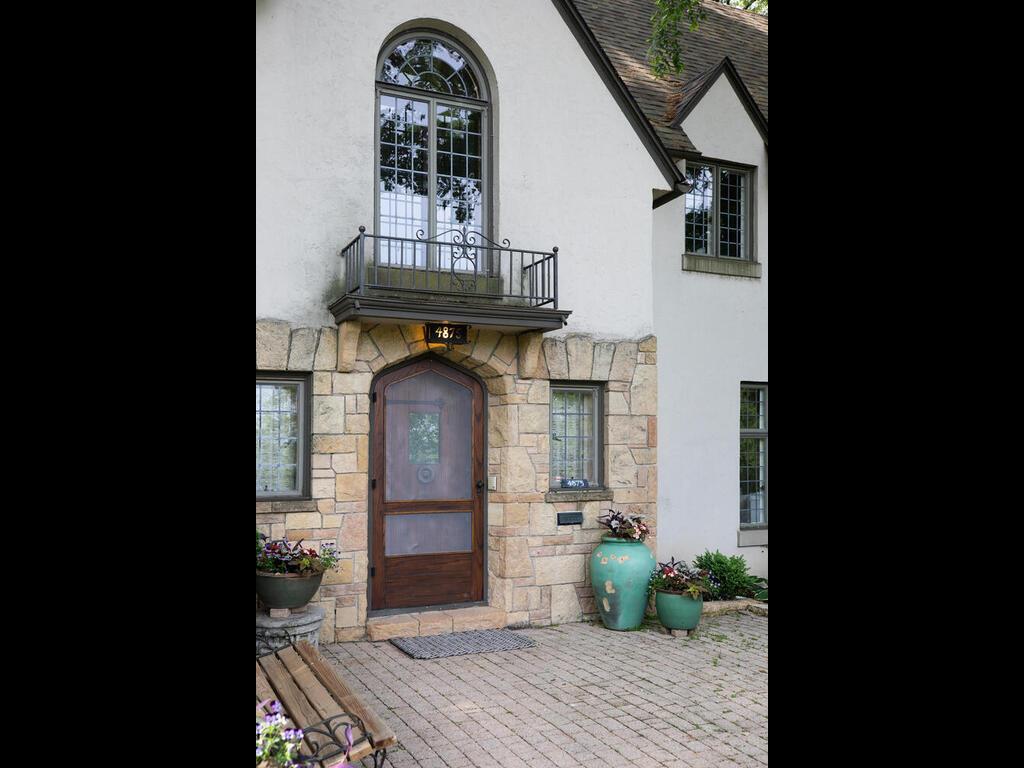 4875 E Lake Harriet Pkwy Minneapolis MN 55419 USA-009-001-012-MLS_Size.jpg