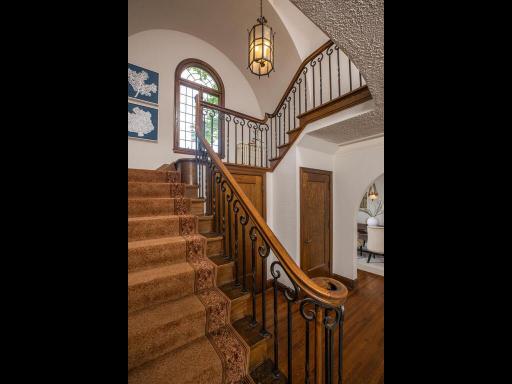 4875 E Lake Harriet Pkwy Minneapolis MN 55419 USA-018-005-021-MLS_Size.jpg