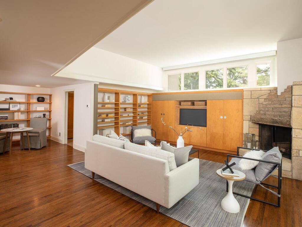 4875 E Lake Harriet Pkwy Minneapolis MN 55419 USA-037-057-039-MLS_Size.jpg