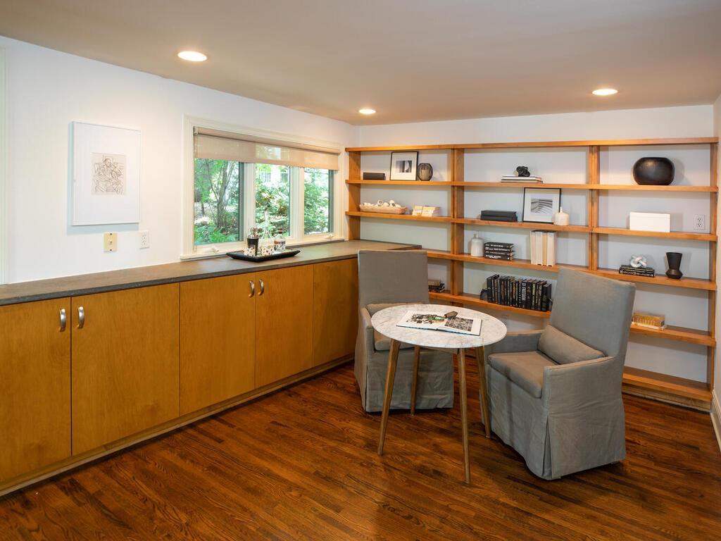 4875 E Lake Harriet Pkwy Minneapolis MN 55419 USA-036-032-038-MLS_Size.jpg