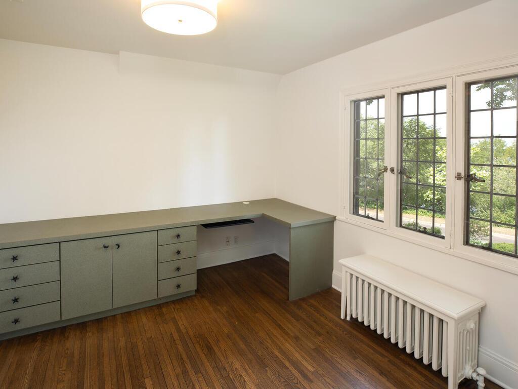 4875 E Lake Harriet Pkwy Minneapolis MN 55419 USA-050-051-052-MLS_Size.jpg