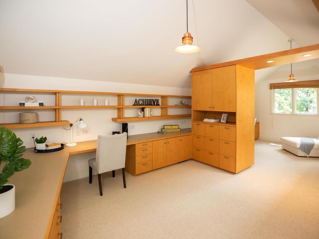 4875 E Lake Harriet Pkwy Minneapolis MN 55419 USA-052-052-054-MLS_Size.jpg