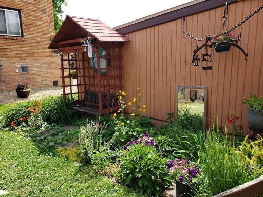 Photo for 1391 & 1399 Hazelwood Street, Saint Paul, MN 55106 - Listing #6385195 1391 & 1399 Hazelwood Street, Saint Paul, MN 55106