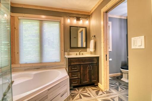 19201 Quartz Road, Clitherall, MN 56524