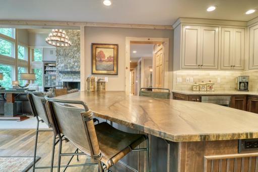 19201 Quartz Road, Clitherall, MN 56524