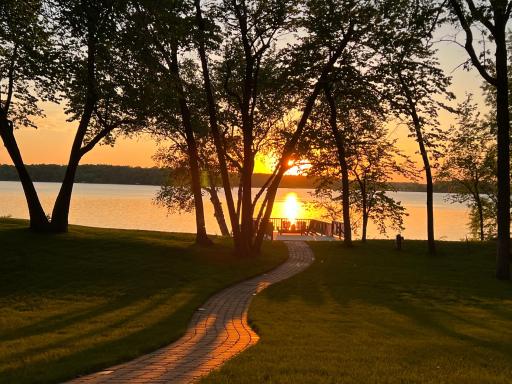 19201 Quartz Road, Clitherall, MN 56524