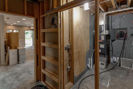 Garage #2 utility room