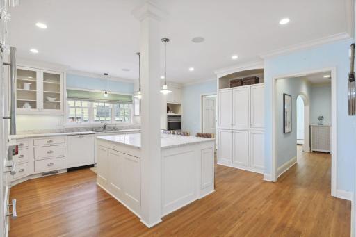 4624 Drexel Avenue, Edina, MN 55424