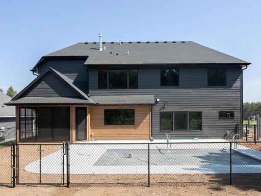 10079 211th St N Forest Lake MN 55025 USA-002-040-002-MLS_Size.jpg