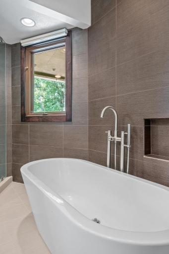 6800 Telemark Trail MLS-37.jpg