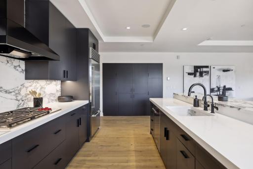 5000 France Avenue S, 28, Edina, MN 55410